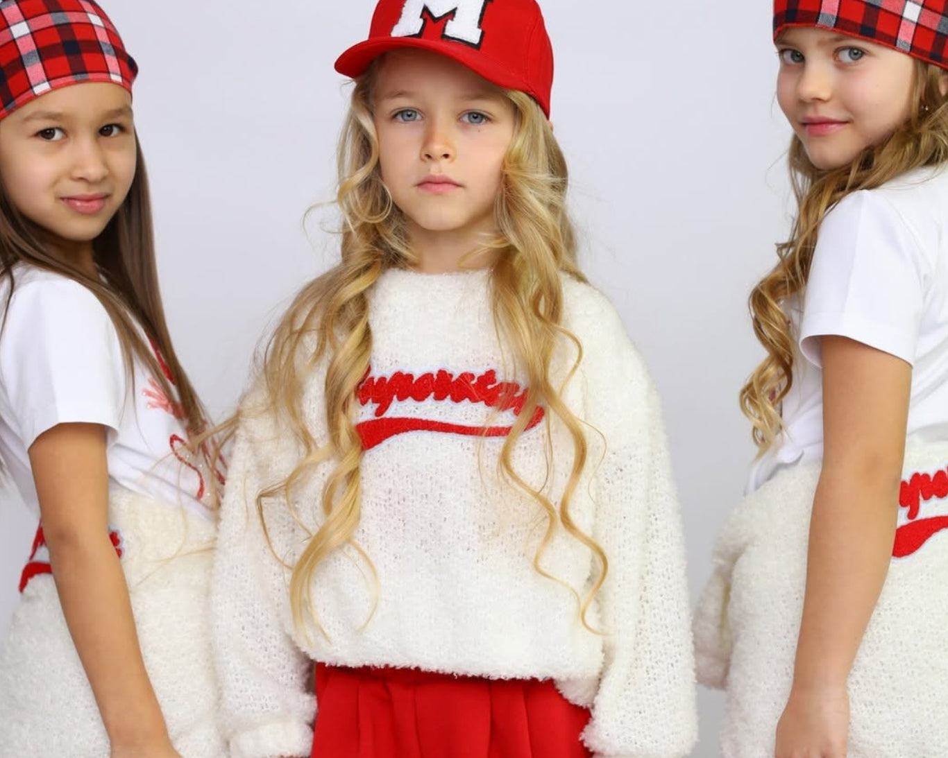 Sweter dziewczęce śmietankowy MałaMi