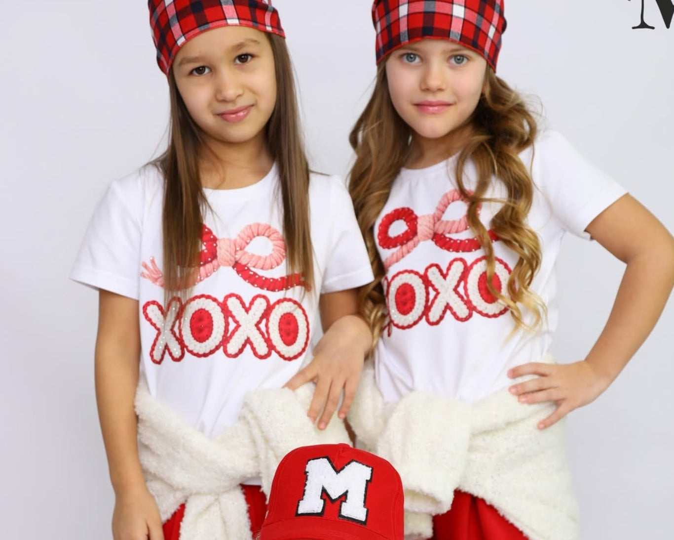 Bluzka dziewczęca XOXO biała MałaMi