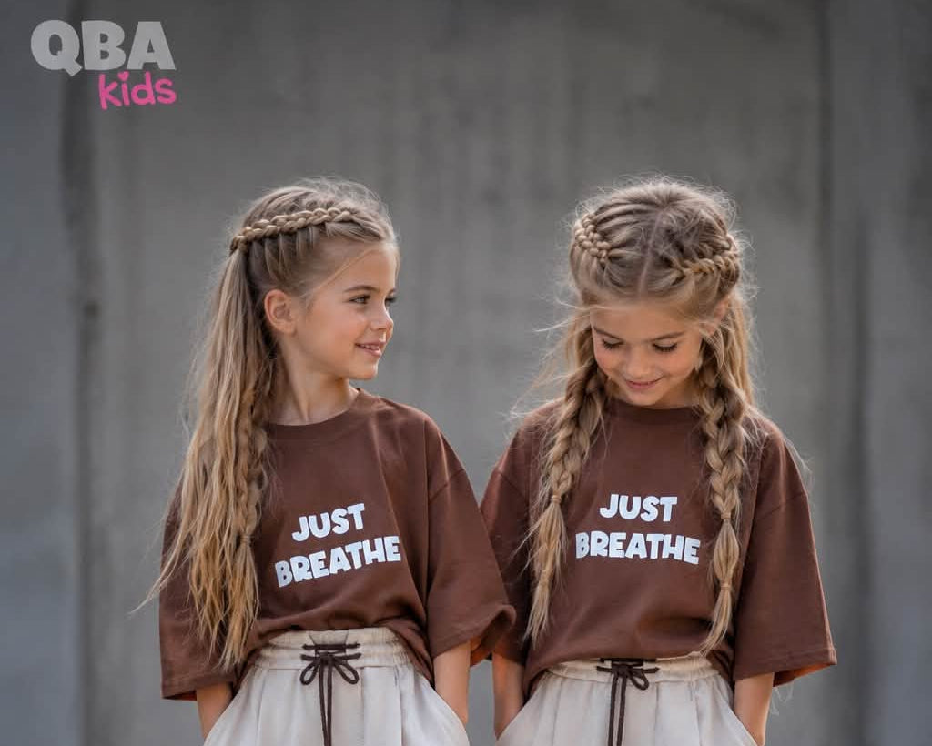 T-shirt dziewczęcy czekoladowy  oversize QBA Kids