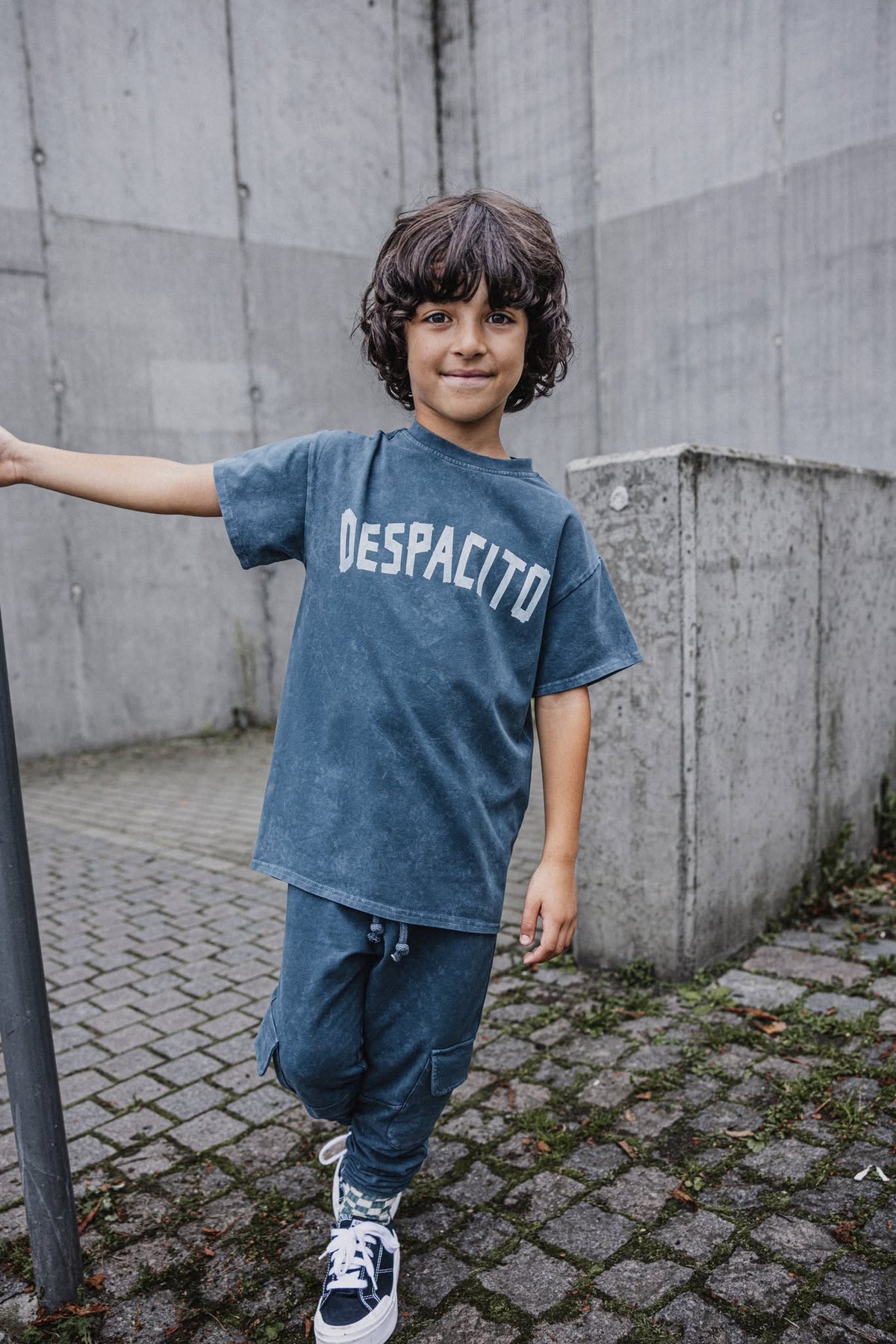 T-shirt chłopięcy ice grey dekatyzowany DESPACITO