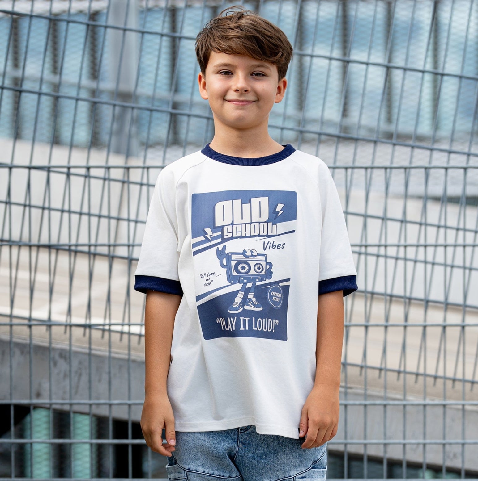 Bluzka chłopięca śmietankowa z nadrukiem All For Kids