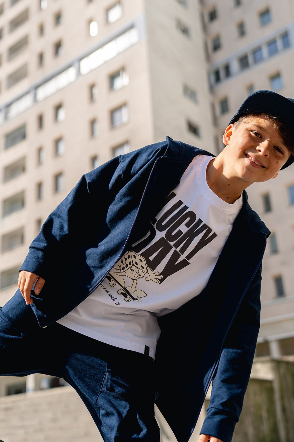 Bluza chłopięca granatowa rozpinana All For Kids