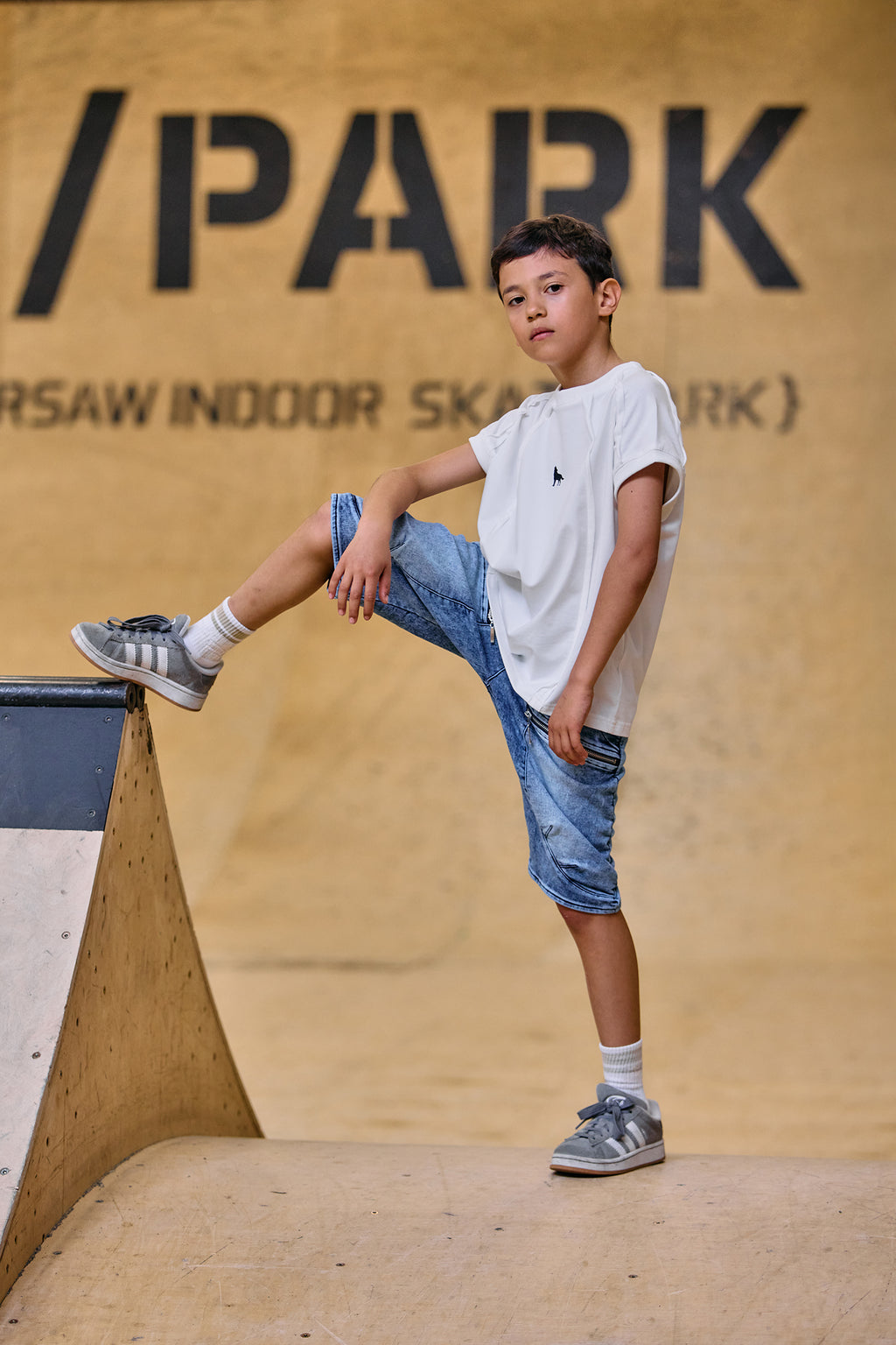 Mash Mnie biały T-shirt biały z przeszyciami